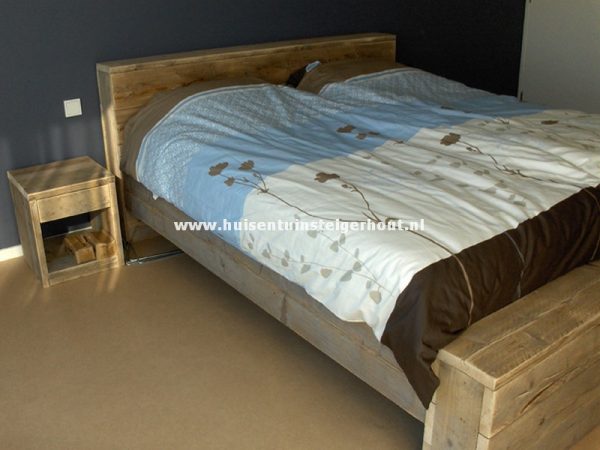 2-Persoons Bed MORCON