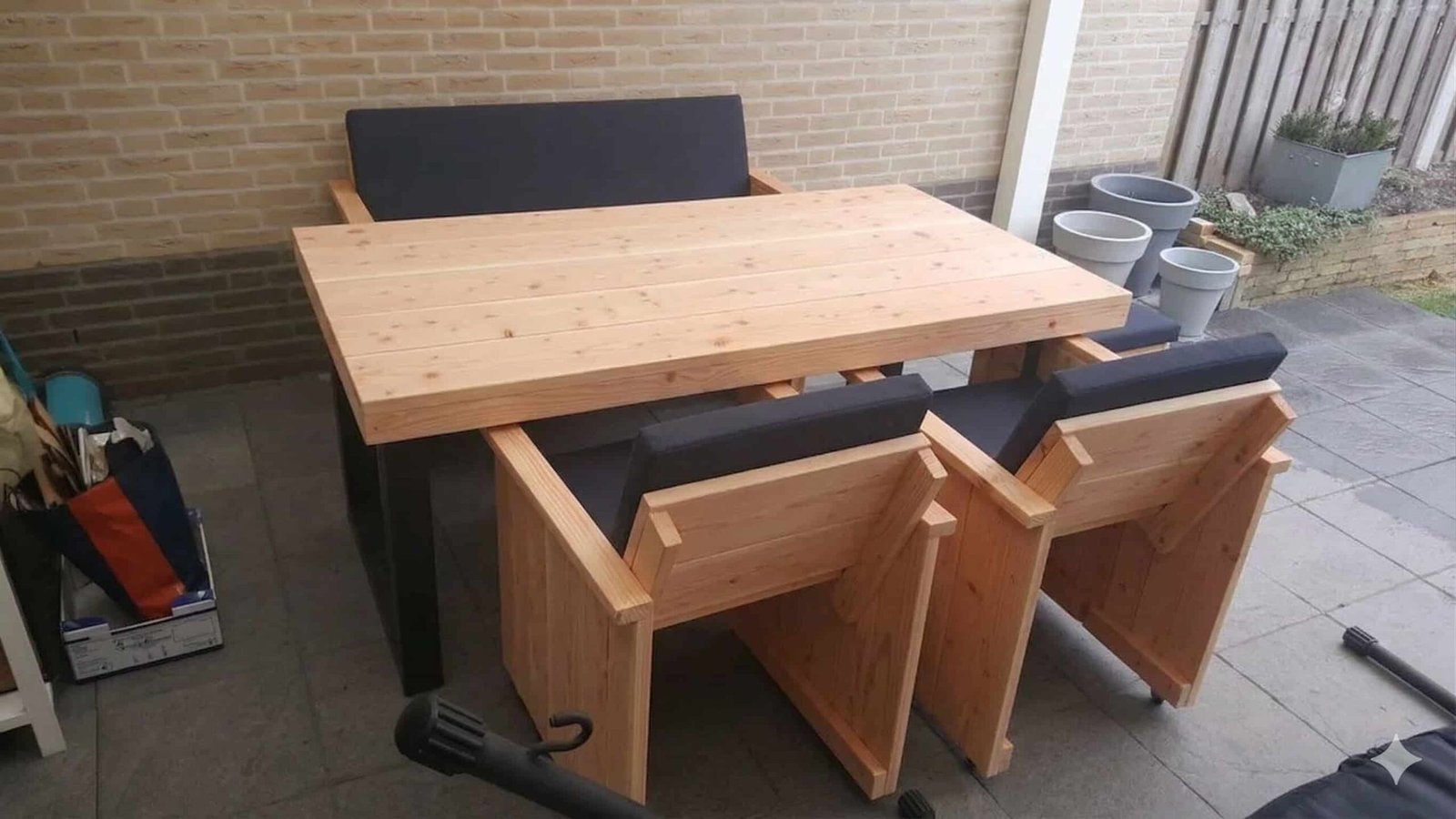 Douglashout tuinset Novi