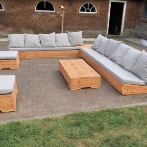 Douglashout loungeset Apiro